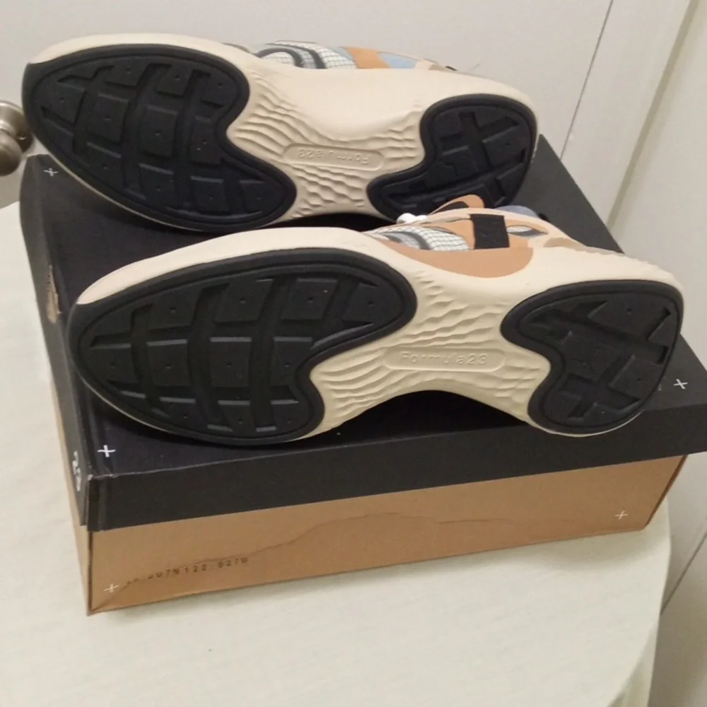 JORDAN DELTA 3 SP - Picture 3 of 7